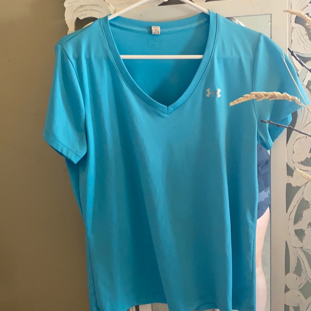 Under armor shirt